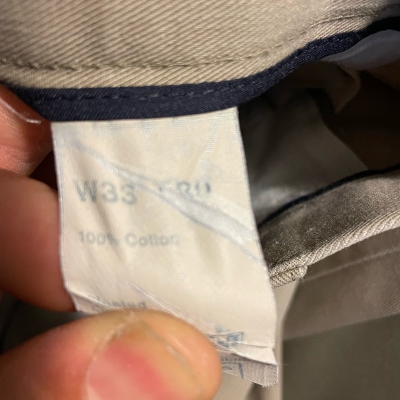 Dockers individual fit khaki pants. Waist 33 length 30 - Picture 6 of 6